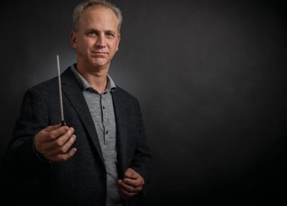 El director de orquesta Carlos Miguel Prieto debutó este fin de semana al frente de la Orquesta Nacional de España, algo que para el músico mexicano supone un sueño realizado. (Especial)