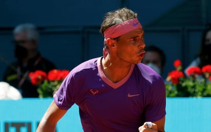 Bajo el sol de París, Rafa Nadal puso la primera piedra de la conquista de su decimocuarto Roland Garros, para totalizar 21 'grandes', al derrotar al australiano Alexei Popyrin por 6-3, 6-2 y 7-6 (3), en 2 horas y 23 minutos. (ARCHIVO)