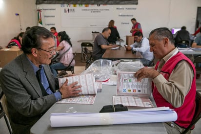 Es falso que marcar el logo de más de un partido político en una coalición de tres movimientos anule el voto en las elecciones federales de este domingo en México, en las que se elegirán, entre otros, 500 miembros de la Cámara de Diputados. (ARCHIVO)