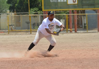 Tremendos juegos, entregó la duodécima jornada de la temporada “Peloteros Ausentes” en la Liga de Softbol Industrial y Comercial, que se vio obligada a hacer una pausa en la fecha que tenían programada para hoy, debido a que se llevará a cabo el proceso electoral. (ESPECIAL)