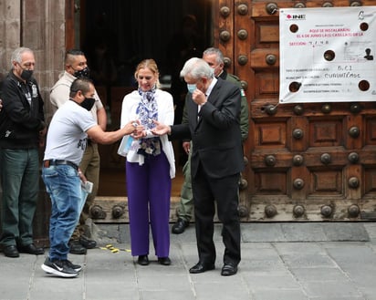 Beatriz Gutiérrez Müller llamó a las personas votar este domingo 6 de junio y exhortó a la población mexicana a defender el voto y denunciar actos de fraude electorales, así como a los 'mapaches'. (EFE)