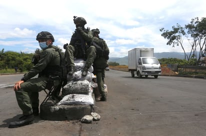 Las autoridades colombianas aún buscan a 91 personas que han sido reportadas desaparecidas. (ARCHIVO) 