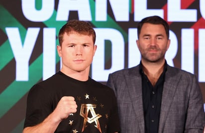 El mexicano Saúl 'Canelo' Álvarez, mejor boxeador libra por libra del momento, y la plataforma deportiva de transmisión en directo DAZN, anunciaron este jueves un a acuerdo para promover cuatro funciones en México a partir del 26 de junio. (ARCHIVO)