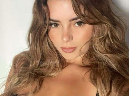 Este jueves la actriz y modelo Demi Rose, deslumbró a sus millones de fans en Instagram con un par de fotografías luciendo sus atributos en lo que parece ser un bikini hecho con tela conocida como 'yute'. (Especial) 