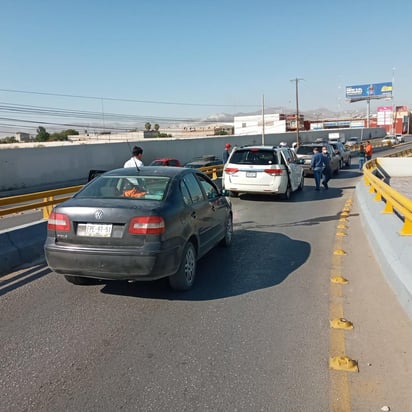 Las unidades involucradas son un Volkswagen Polo negro, una camioneta Honda Odyssey blanca, una Toyota Highlander gris y una Nissan X-Trail también de color gris.
(EL SIGLO DE TORREÓN)