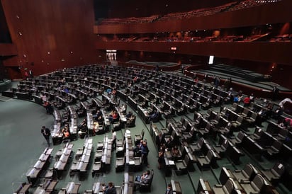 El Instituto Nacional Electoral (INE) de México concluyó este domingo el cómputo de circunscripción plurinominal para definir las 200 diputaciones federales que integrarán la Cámara de Diputados y formalizó la mayoría relativa del oficialista Movimiento de Regeneración Nacional (Morena). (ARCHIVO)
