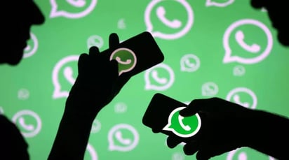 Los ciberdelincuentes se estarían aprovechando de la actualización que WhatsApp tuvo hace un tiempo para engañar a los usuarios y poder acceder a los datos de sus cuentas (ESPECIAL) 