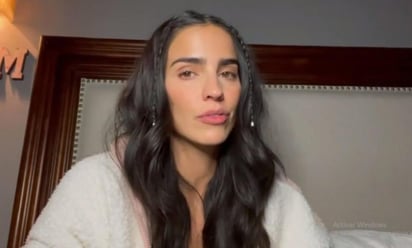 En redes. La actriz, Bárbara de Regil, mostró un documento que muestra que su proteína no es dañina.  