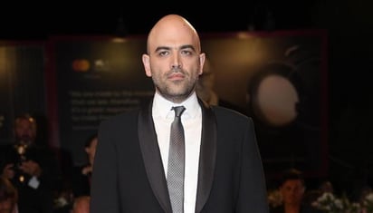 Personaje. Roberto Saviano es un periodista, ensayista y escritor italiano vetado del Ravello.  