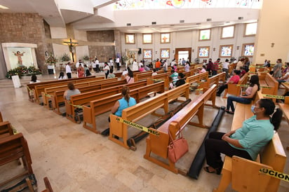 Las nuevas medidas en los centros religiosos fueron anunciadas ayer por el Gobierno de Coahuila. (ARCHIVO)