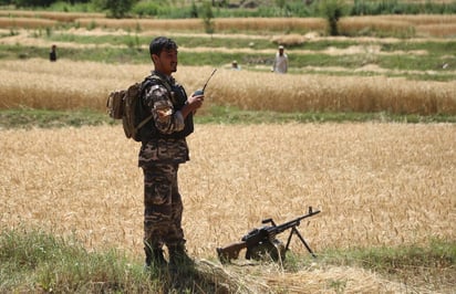 La Casa Blanca aseguró este miércoles que 'no va a cambiar' el calendario para la retirada de las tropas de EUA de Afganistán, prevista para principios de septiembre, pese a reconocer el reciente repunte de los ataques por parte de los talibanes. (ARCHIVO) 
