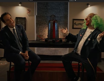 Este miércoles fue publicado el nuevo video de Latinus con la opinión política de Carlos Loret de Mola y 'Brozo', en el cual se fueron en contra del presidente Andrés Manuel López Obrador como ya es habitual. (ESPECIAL) 