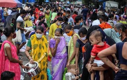 La cifra de muertos por coronavirus en la India podría ascender a los cuatro millones de víctimas, diez veces más que la oficial, según un estudio publicado este martes por el Centro para el Desarrollo Global (CDG) sobre el exceso de mortalidad en el país durante la pandemia. (ARCHIVO) 

 