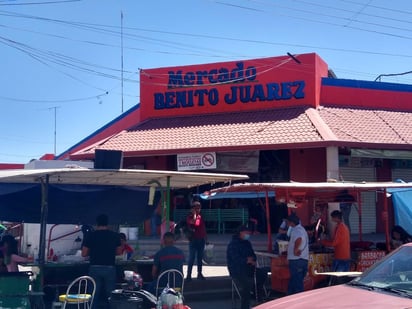 Comerciantes del municipio de San Pedro, volvieron a denunciar las fallas en la red de telefonía, que provoca pérdidas importantes, ya que se paraliza toda la actividad, pues no se pueden hacer transferencias bancarias, facturaciones, entre otros trámites. (ARCHIVO) 
