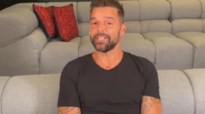 El artista puertorriqueño Ricky Martin, quien este miércoles anunció un pacto comercial con la empresa dermocosmética Kumiko, exhortó a todo el mundo a vacunarse contra la COVID-19, con el fin de prevenir más muertes a causa de dicho virus. (ESPECIAL) 