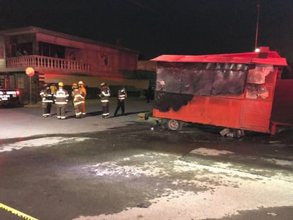 Tras la explosión, Juana María no pudo salir de su pequeño negocio, las llamas de fuego que la envolvieron no se lo permitieron.