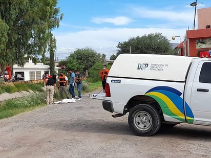 Hombre localizado sin vida en un canal continúa en calidad de desconocido en el Semefo. (EL SIGLO DE TORREÓN)