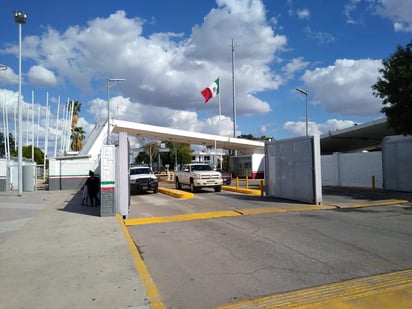 Recientemente, las autoridades de los Estados Unidos dieron a conocer la decisión de ampliar un mes más las restricciones de viajes no esenciales vía terrestre entre México y Estados Unidos; la cuales permanecerán hasta el próximo 21 de agosto del año en curso.