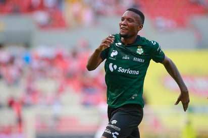 El colombiano Juan Otero ha destacado con los Guerreros desde que llegó el torneo pasado; el futbolista solo se ha perdido un partido (cuartos de final de vuelta ante Rayados) desde que juega en Santos.