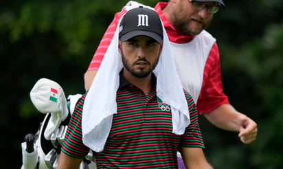 Los mexicanos Carlos Ortiz y Abraham Ancer, tuvieron una tercera ronda competitiva, en la que mostraron un alto nivel golfístico. Y estarán en la disputa por las medallas durante la cuarta y última ronda del Torneo Olímpico de Tokio 2020. (AP)