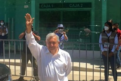 A unas horas de que inicie la consulta popular para juzgar a expresidentes, y ante las voces que le apuestan a que el ejercicio será un fracaso, el presidente Andrés Manuel López Obrador aseguró que 'la democracia no puede fracasar'.