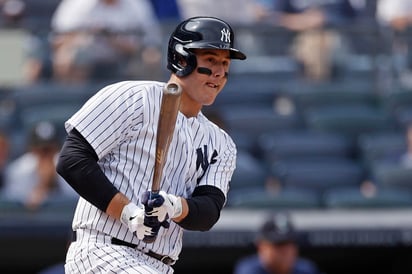 El recién llegado Anthony Rizzo se convirtió en el más reciente jugador de los Yanquis de Nueva York en dar positivo en coronavirus.