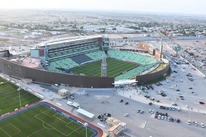 Durante una reunión del presidente del Club Santos, el lagunero Dante Elizalde, con los representantes de los medios de comunicación lagunero, dejó ver diversos aspectos de la actualidad de la institución, que apenas inicia su andar por el torneo Apertura 2021. (ARCHIVO)