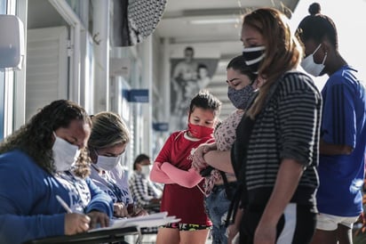 Río de Janeiro es el actual epicentro de la variante delta en Brasil con 206 casos confirmados, que equivalen al 36 % de las notificaciones de esta cepa en todo el país, informaron este miércoles fuentes oficiales. (ARCHIVO) 

 