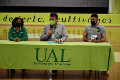 Del 16 al 20 de agosto, el Club Cultural, Social y Deportivo Murciélagos Laguna A.C. y la Universidad Autónoma de La Laguna (UAL) realizarán un curso de verano sin costo dirigido a niños y niñas ciegos y débiles visuales de 6 a 13 años de edad, en punto de las 16:00 horas. (ARCHIVO) 
