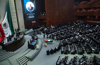 Desde las 10 de la mañana de este domingo, diputados electos llegaron a las instalaciones de la Cámara de Diputados para registrarse oficialmente como congresistas de la 65 legislatura. (ARCHIVO)