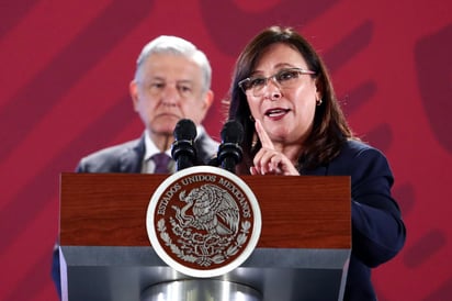 López Obrador destacó el trabajo de la secretaria en la construcción de la refinería de Dos Bocas en Tabasco al manifestar que 'es muy buena servidora pública'. (ARCHIVO)