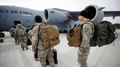 Estados Unidos dio este lunes por terminada su misión en Afganistán, tras 20 años de guerra, después de la salida de los últimos aviones con sus tropas.
(ARCHIVO)