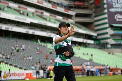 Carlos Acevedo rompió el silencio y habló sobre su ausencia en la lista de jugadores mexicanos para disputar el primer All Star Game de la historia. (JORGE MARTÍNEZ)
