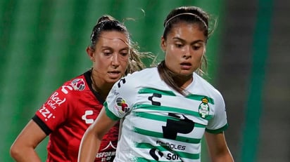 Alexxandra Ramírez, quien disputa su séptimo torneo con Santos Laguna Femenil, fue convocada por la entrenadora Maribel Domínguez, a la Selección Nacional de México Sub-20. (ARCHIVO) 
