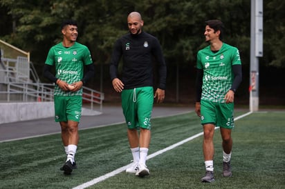 La experiencia con la que cuenta el lateral albiverde Carlos Emilio Orrantia, juega un papel fundamental en partidos de eliminación directa, justo como el que encarará Santos Laguna este martes frente a Seattle Sounders, en la Semifinal de la Leagues Cup. 
