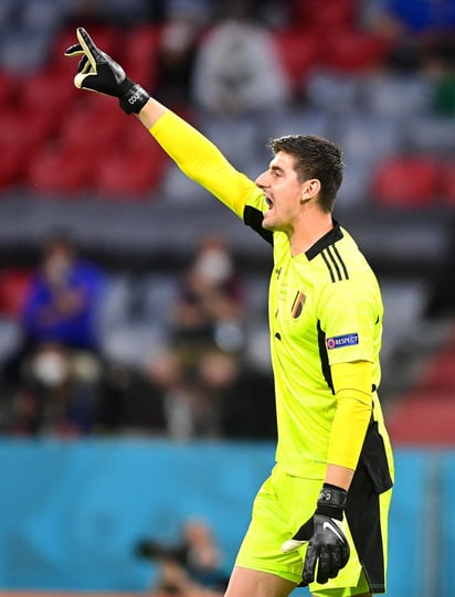 Courtois celebra el reencuentro con el Bernabéu