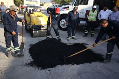 Se pusieron en marcha obras de introducción de servicios básicos como agua potable, drenaje sanitario y electrificación.