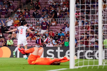 El Barcelona no consiguió superar su cita con la terapia de exposición al estímulo temido y perdió en el Camp Nou por 0-3 ante el Bayern de Múnich