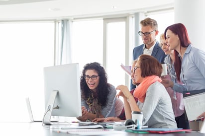 Los hombres y mujeres perciben el regreso a las empresas desde puntos de vista muy distintos. (ARCHIVO)