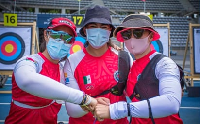  Las mexicanas Alejandra Valencia, Aída Román y Ana Paula Vázquez quedaron subcampeonas del Mundial de Tiro con Arco. (CORTESÍA) 
