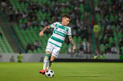 El volante uruguayo de Santos Laguna señaló que trabaja duro con el objetivo de figurar de nuevo en los primeros planos en la Liga MX, junto a los Guerreros.