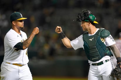 El pitcher Francellis 'Frankie' Montás llegó a 200 ponches para la temporada en la victoria de los Atléticos de Oakland por 14-2 sobre los Astros de Houston el viernes. (ARCHIVO) 
