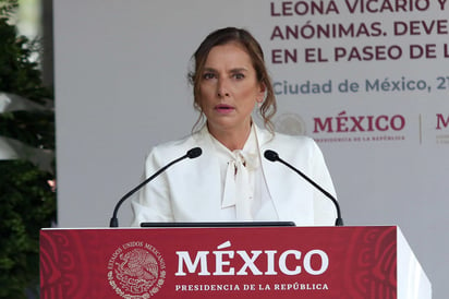 Luego de que este viernes un presunto integrante del Consejo Nacional de Ciencia y Tecnología (Conacyt) insultara a Beatriz Gutiérrez Müller, esposa del presidente Andés Manuel López Obrador, a través de Twitter, el exmandatario Felipe Calderón; el presidente de la Suprema Corte, Arturo Zaldívar, y demás funcionarios y políticos condenaron los mismos. (ARCHIVO) 
 