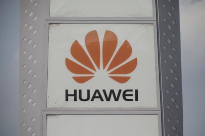 El presidente rotatorio de la empresa china Huawei, Eric Xu, consideró que la tecnología digital es clave para reducir las emisiones de carbono en todos los sectores industriales y destacó que la pandemia ha acelerado considerablemente la transformación digital. (ARCHIVO)
 