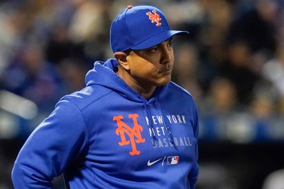 Fue cesado como mánager de los Mets de Nueva York tras una segunda temporada con más derrotas que victorias. (ESPECIAL)