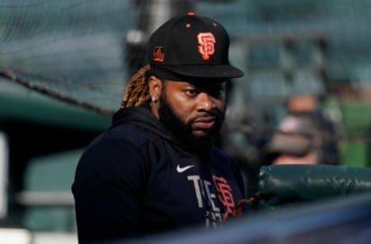  Los Gigantes de San Francisco fijaron su roster de 26 jugadores para la Serie Divisional de la Liga Nacional contra los Dodgers que comienza la noche de este viernes, aunque un jugador brilló por su ausencia: el dominicano Johnny Cueto.
