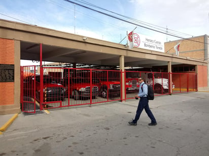 La niña los llevó a su casa, en calle Huerto San Carlos, donde había otros dos niños, uno de 8 años y el otro pequeño, de 3 años. (EL SIGLO DE TORREÓN)