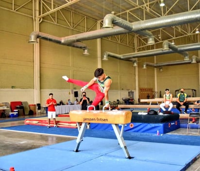 La selección nacional de gimnasia artística, partió a Japón para iniciar su participación en el Campeonato Mundial que tendrá como sede la ciudad de Kitakyushu, en la prefectura de Fukuoka, del 18 al 24 de octubre. Con esta competencia, da inicio el proceso rumbo a la próxima justa veraniega.