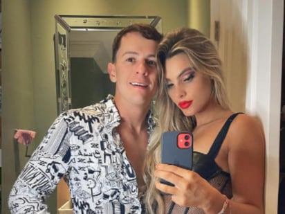 La pareja de Lele Pons y Guaynaa es una de las favoritas de internet, en redes sociales han compartido sus momentos divertidos en los que dejan claro lo bien que se llevan, además de que han colaborado musicalmente en el éxito 'Se te nota', el cual fue uno de los grandes temas del 2020.
