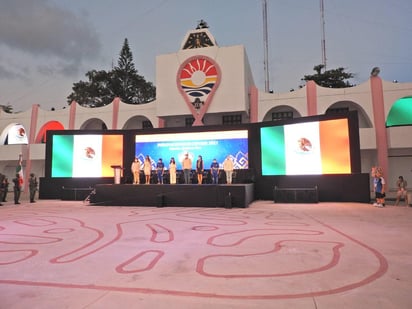 Ana Gabriela Guevara Espinoza, encabezó en Cancún, Quintana Roo, la inauguración de la primera edición de los Paranacionales 2021. (ESPECIAL)